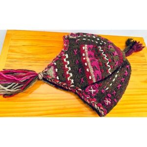 Newari Handknit Icelandic Design 100% Wool Nepal Fleece Lined Earflap Beanie Hat